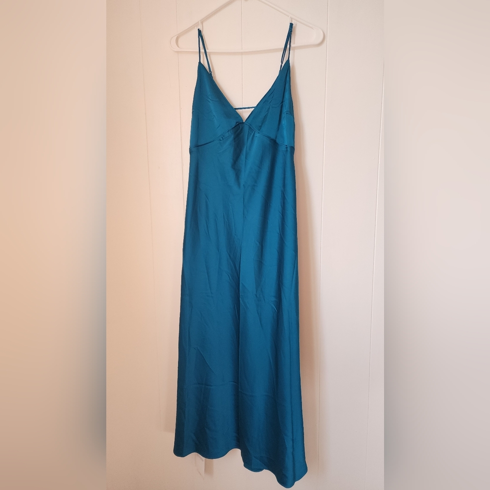 NEW! Abercrombie & Fitch Teal Spaghetti Strap Maxi Dress| Size Large | Silky